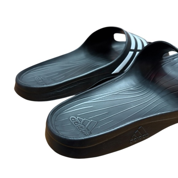NEW, Adidas, Women’s Adilette Aqua Slides, Black & White, Size 9 ☀️ - Picture 7 of 8